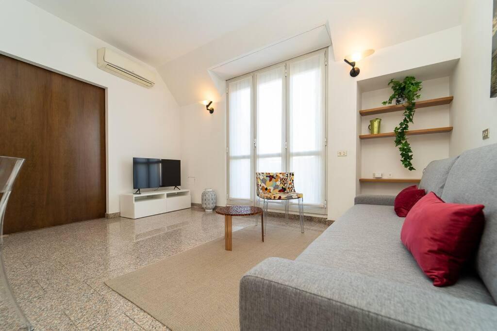 5 Giornate Apt Con Terrazzo E Garage Privato 米兰 外观 照片